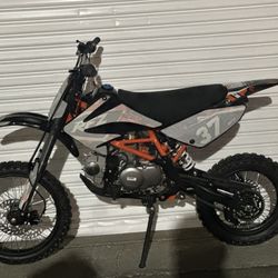 Brand New Dirt Bike 