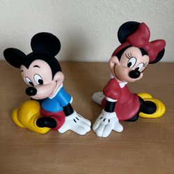 Vintage Disney Mickey And Minnie Mouse Plastic Coin Bank w/ Stopper
