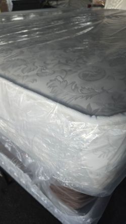 New King Set $239 __ Mattress And Box Spring