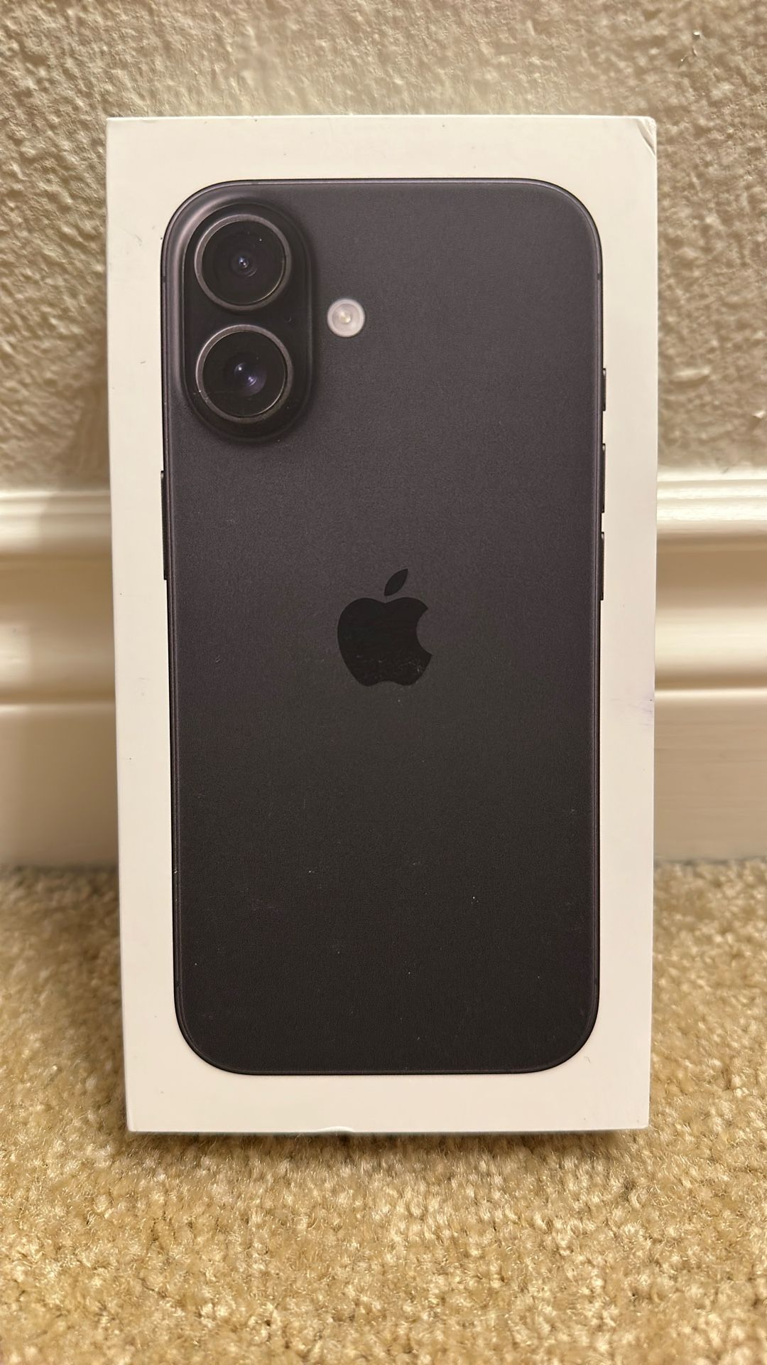 Never Used - iPhone 16 - 128GB