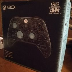 Space Jam Limited Edition Xbox One Controller