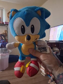 Sonic plush toy 9"
