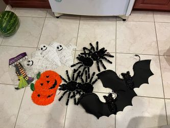 Halloween Decorations 12 Pcs Brand New 
