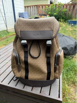 Michael Kors Men’s Backpack Brown