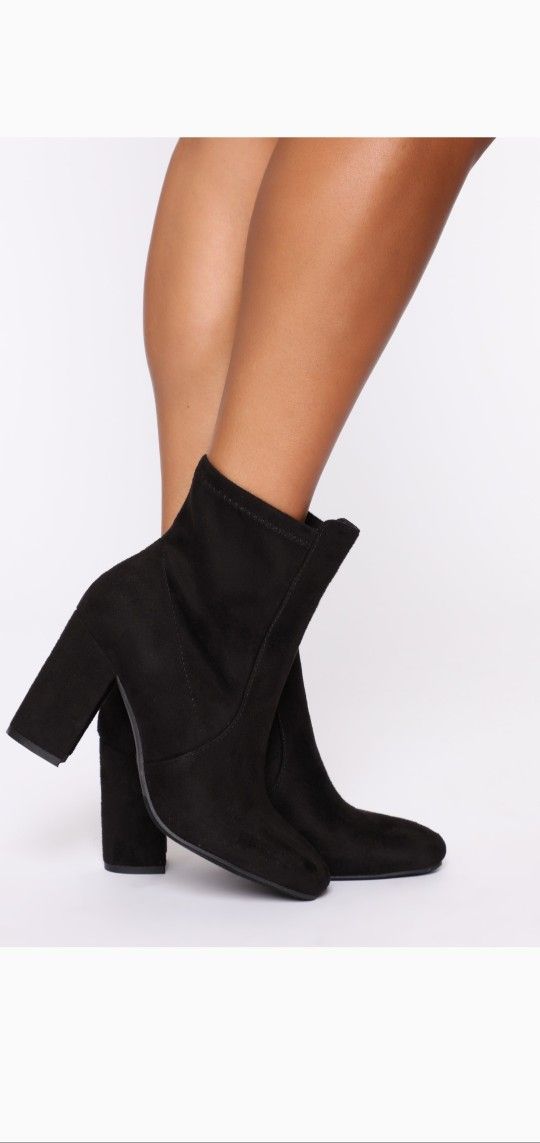 Rule Breaker Booties - Black