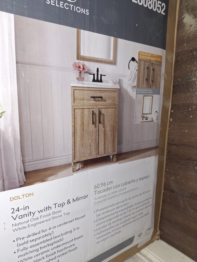 24 Inch Vanity With Top and Mirror