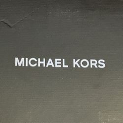 Michael Kors Atlas Knit Trainer Shoes  Size 9