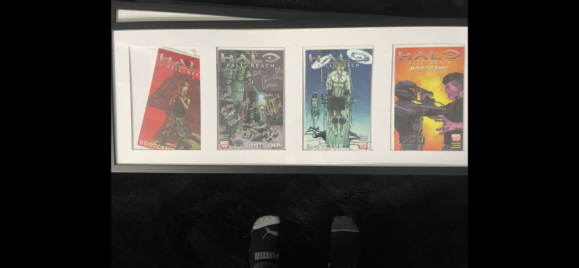 Signed Halo comic set