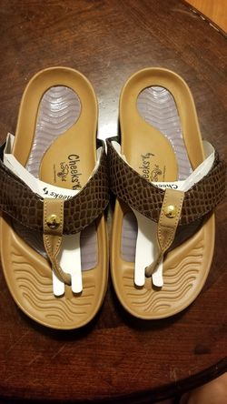 Cheeks Bandals Exercise Sandals SIZE 6 & 8