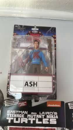 Evil Dead Ash collectable