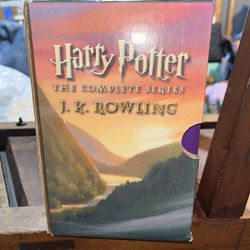 Harry Potter The Complete Series Books 1-7 Scholastic Paperback Set J.K. Rowling