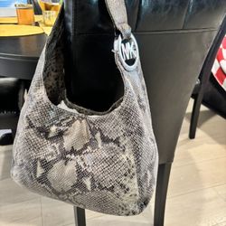 Authentic Michael KORS HANDBAG 