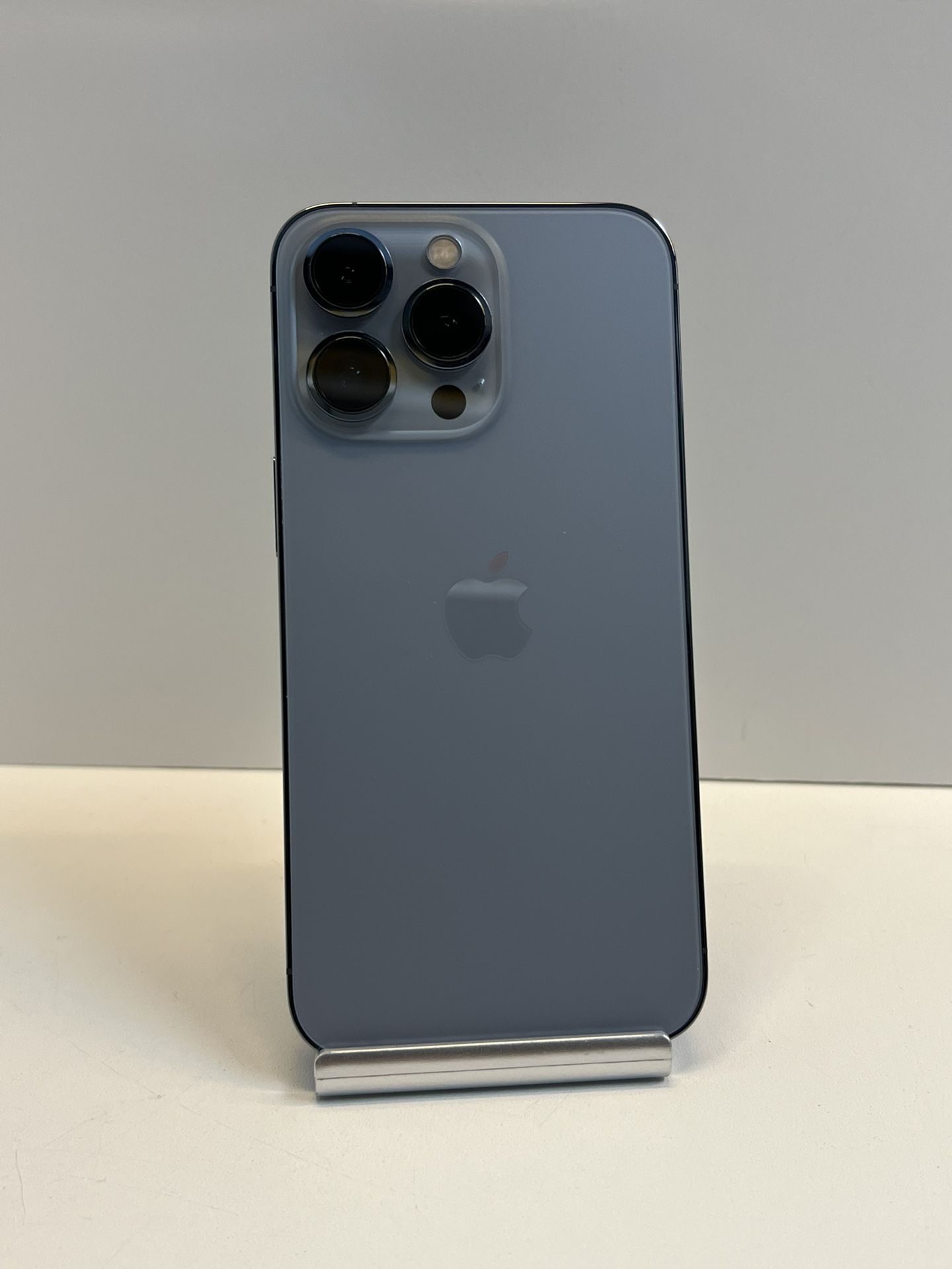 Apple iPhone 13 PRO 128gb ( UNLOCKED )