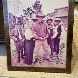 "Rare Original Gunsmoke Cast Signed Portrait: A TV Legend's Treasure!"
