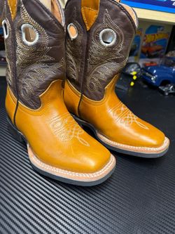 Kids cowboy boots