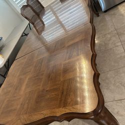 Dining Table Set with 5 Chairs With Extender