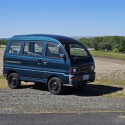 1996 Mitsubishi Truck