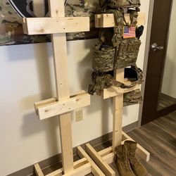 H&E Gear Stands