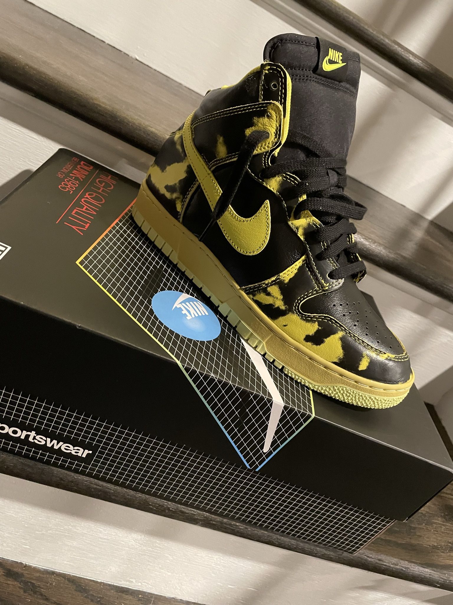 Brand New Nike Dunk $299 Size 9