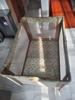 Graco Pack 'n Play Playard
