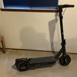 Segway Max G2 E Scooter
