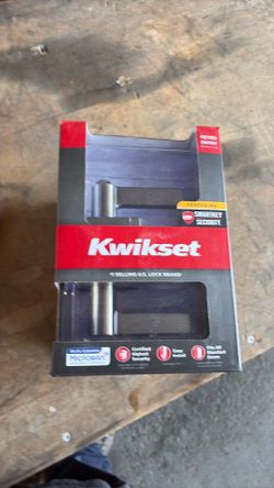 3 boxes Kwikset door handles