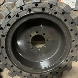 Bobcat Skid Steer Tires