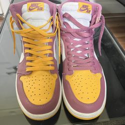 Size 10 - Jordan 1 Retro High OG Brotherhood 2022