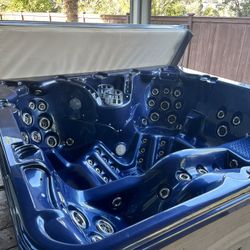 PENDING…Clearwater beach craft Hot Tub