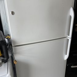 Ge refrigerator 