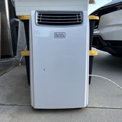 Black + Decker Portable AC 