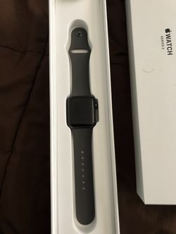 Apple Watch series 3 ( GPS )