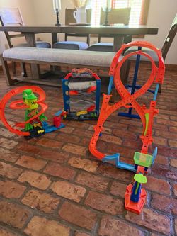 Hot Wheels Track Set Lot with Stunt Garage