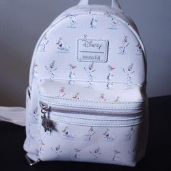 Loungefly Disney Olaf Backpack