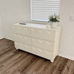 Brand New Cream White 6 Drawer Dresser Factory Sealed