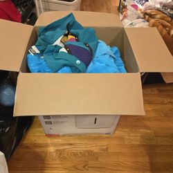 Large box of women's clothing $5 ALL vintage clothes ladies fashion tops bottoms shirts robes pants