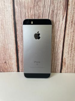 iPhone SE - Unlocked - 64GB - No TouchID