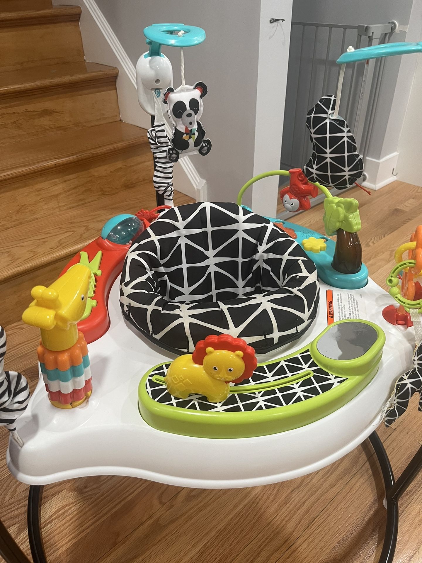 Fisher Price Jumperoo Baby Bouncer Animal Wonders