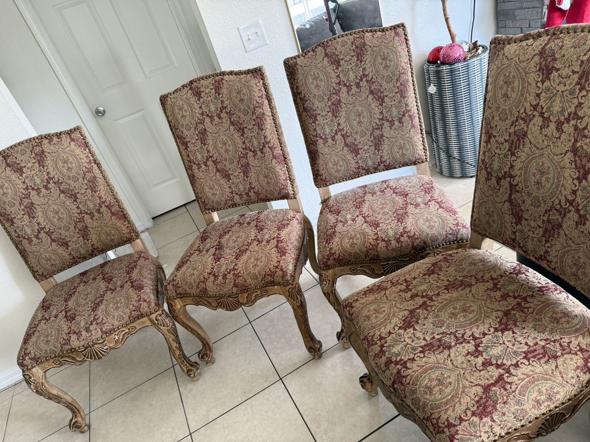 4 Dining Room Table Chairs