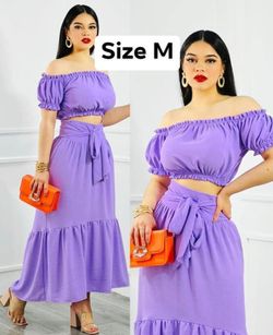 New Woman's 2 Piece Sets Size Medium