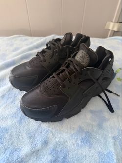 Nike  Huarache size 8