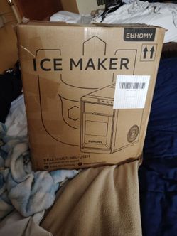 Ice maker