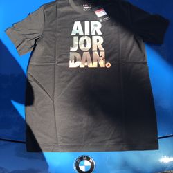 Nike Air Jordan T-shirt Brand New
