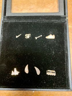Nike earrings collection set🔥