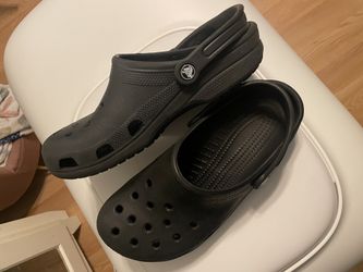 Black Croc Clogs (W10/M8)