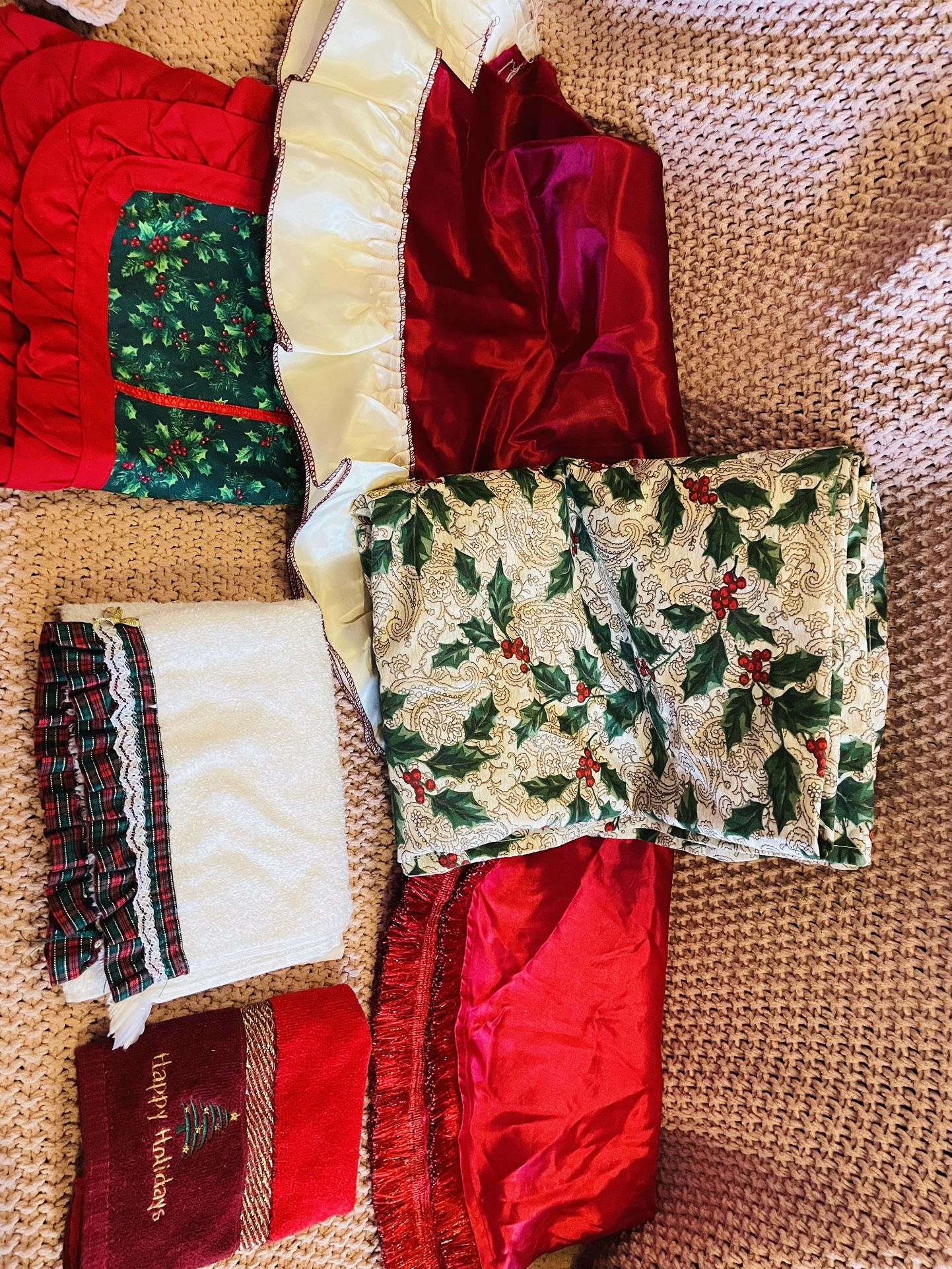 Christmas Fabric- Runner, dish towels, tree skirts, fabric LOT A