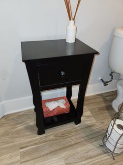 Black Accent Table