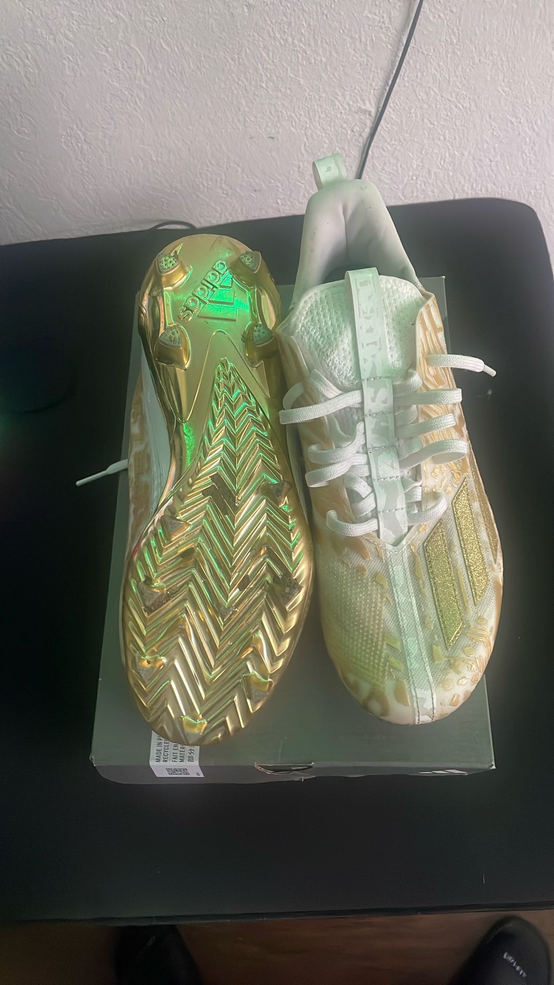 Adizero 12.0 Mismatch