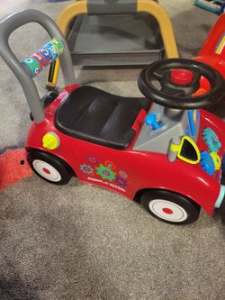 Radio Flyer Busy Buggy