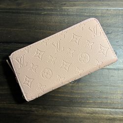 Designer Women’s Wallet